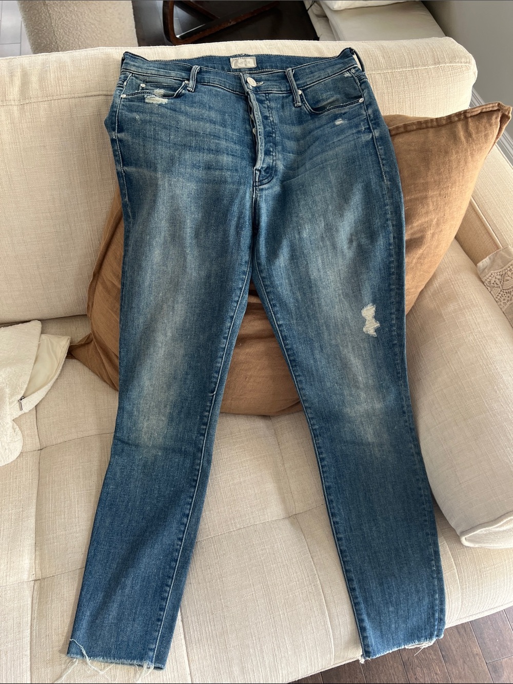 MOTHER Stunner Ankle Fray Jeans